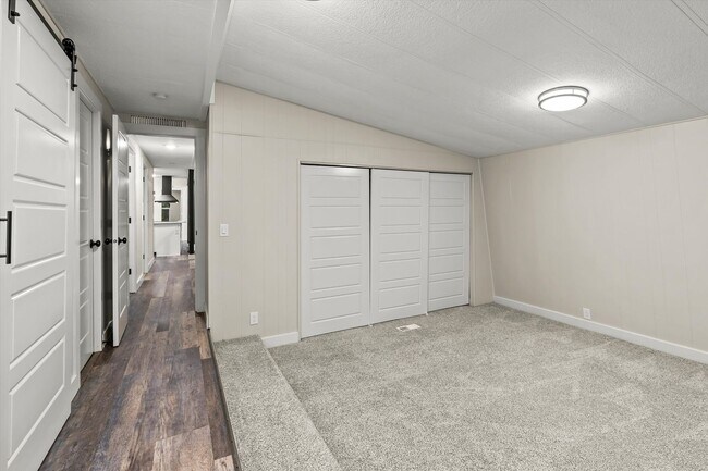 Foto del edificio - Updated 3 bed Bonney Lake home on dead end street