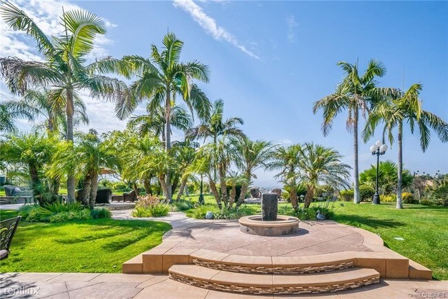 Building Photo - 5 br, 5 bath House - 4165 Elm View Dr