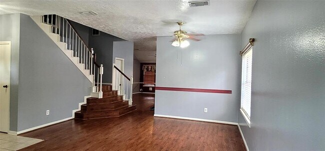 Building Photo - 5430 Glade Estates Dr