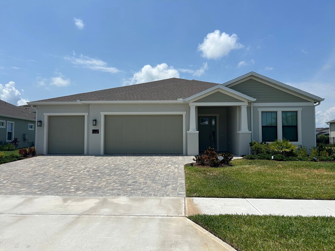 Foto principal - 2546 Kamin Dr