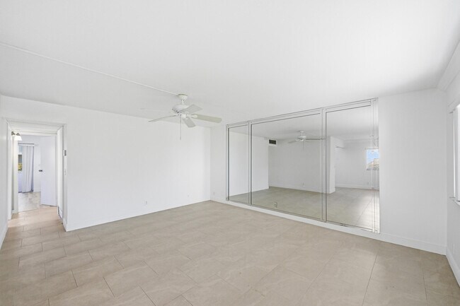Foto del edificio - 452 Brittany Dr