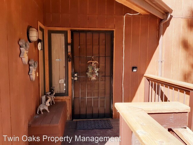Building Photo - 2 br, 2 bath House - 15220 Chestnut Dr