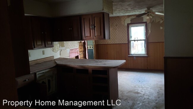 Building Photo - 3 br, 1 bath House - 23 Cheatham Rd.