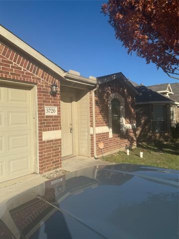 Foto del edificio - 5720 Fathom Dr