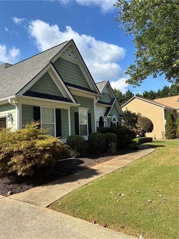 Building Photo - 3205 E Gate Dr