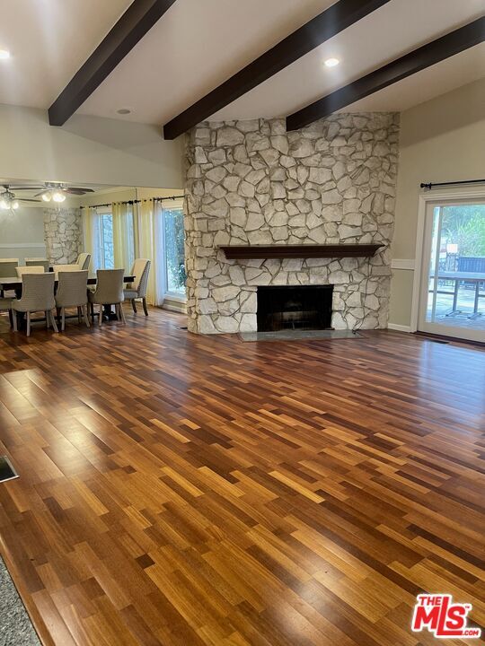 Foto del edificio - 4368 Fairway Dr