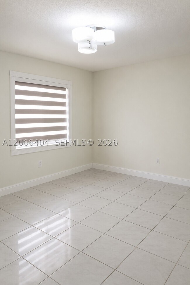 Foto del edificio - 3659 SW 99th Ave