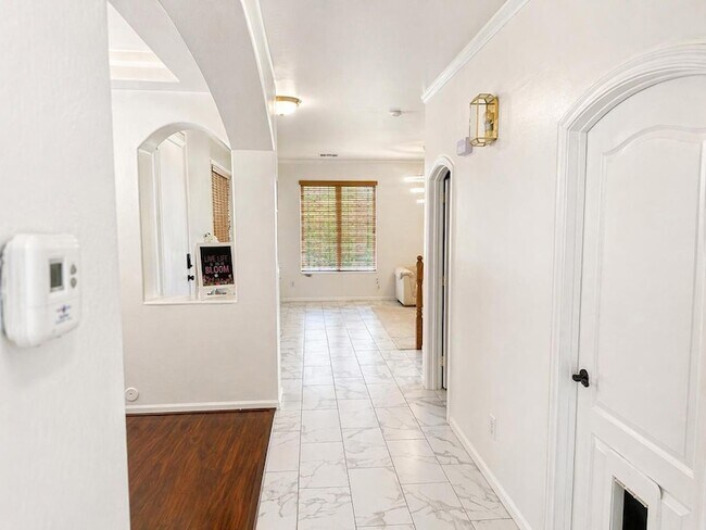 Foto del edificio - 8611 S 45th Glen