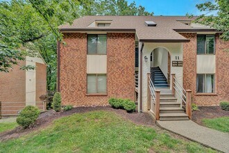 Building Photo - 3273 Forest Ridge Rd