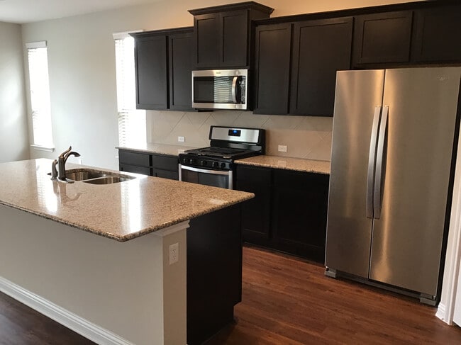 Building Photo - 6109 Gerard Dr