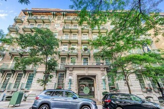 Building Photo - 509 E 77th St