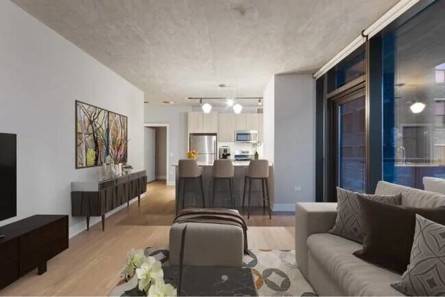 Foto del edificio - 1048 W Van Buren St