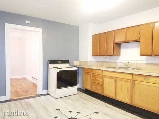 Building Photo - 2 br, 1 bath  - 406 S 2nd St Apt 2 Apt 2