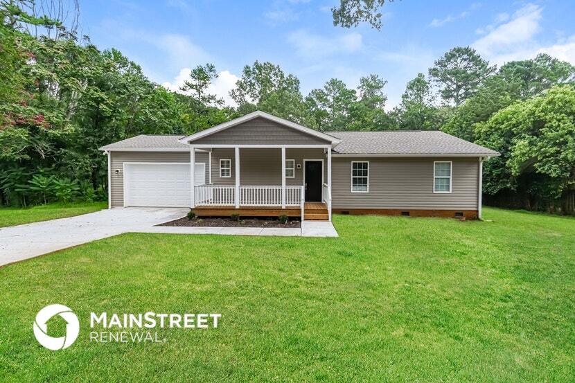 Primary Photo - 848 Silver Fox Dr