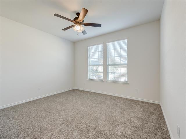 Building Photo - 3127 Maverick Dr