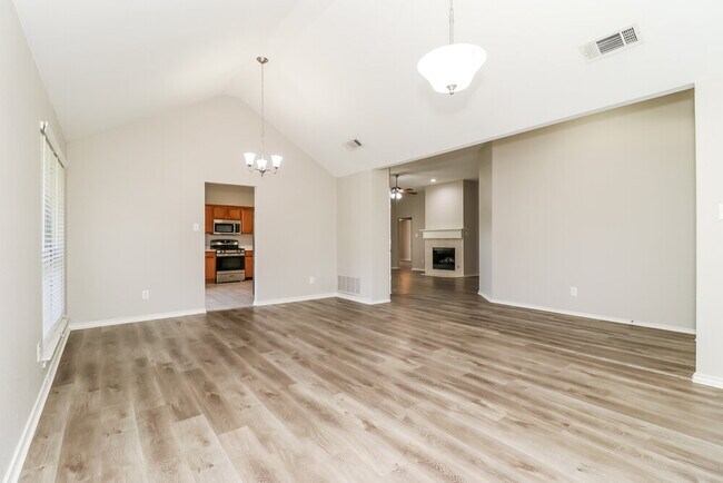 Foto del edificio - 1040 The Meadows Pkwy