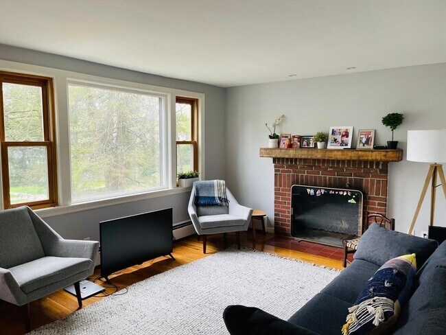 Building Photo - 110 Clearwater Rd