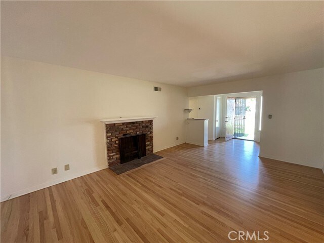 Foto del edificio - 1440 E Rose Ave
