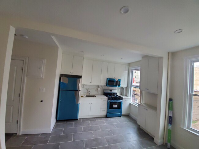 Foto del edificio - 3090 43rd St