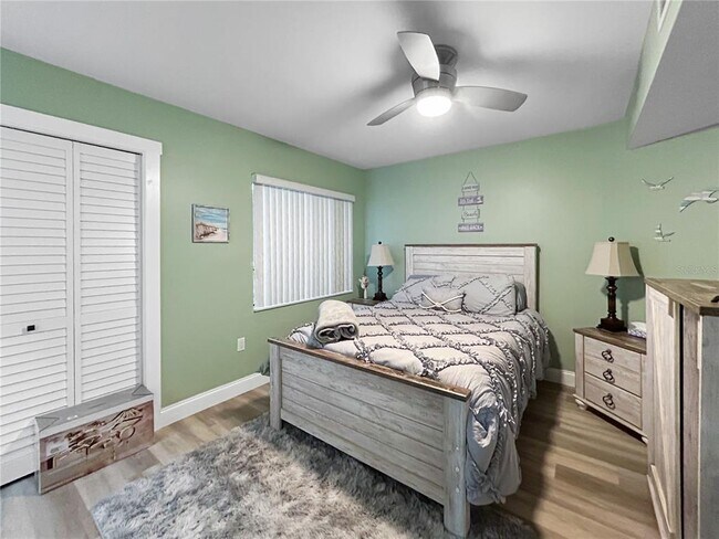 Foto del edificio - 11440 Harbor Way