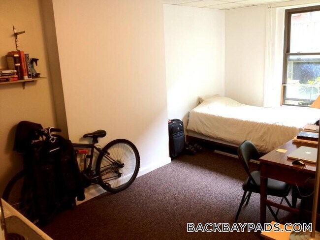 Foto del edificio - 405 Beacon St