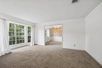 Building Photo - 11926 Waldemar Dr
