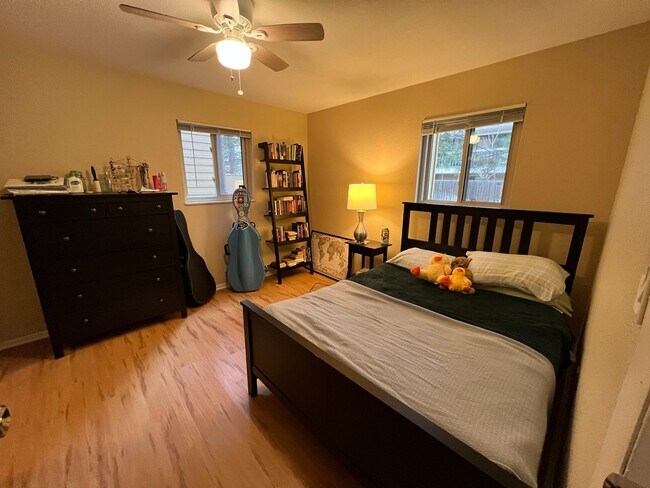 Spacious Bedroom - 3393 Madison Ave