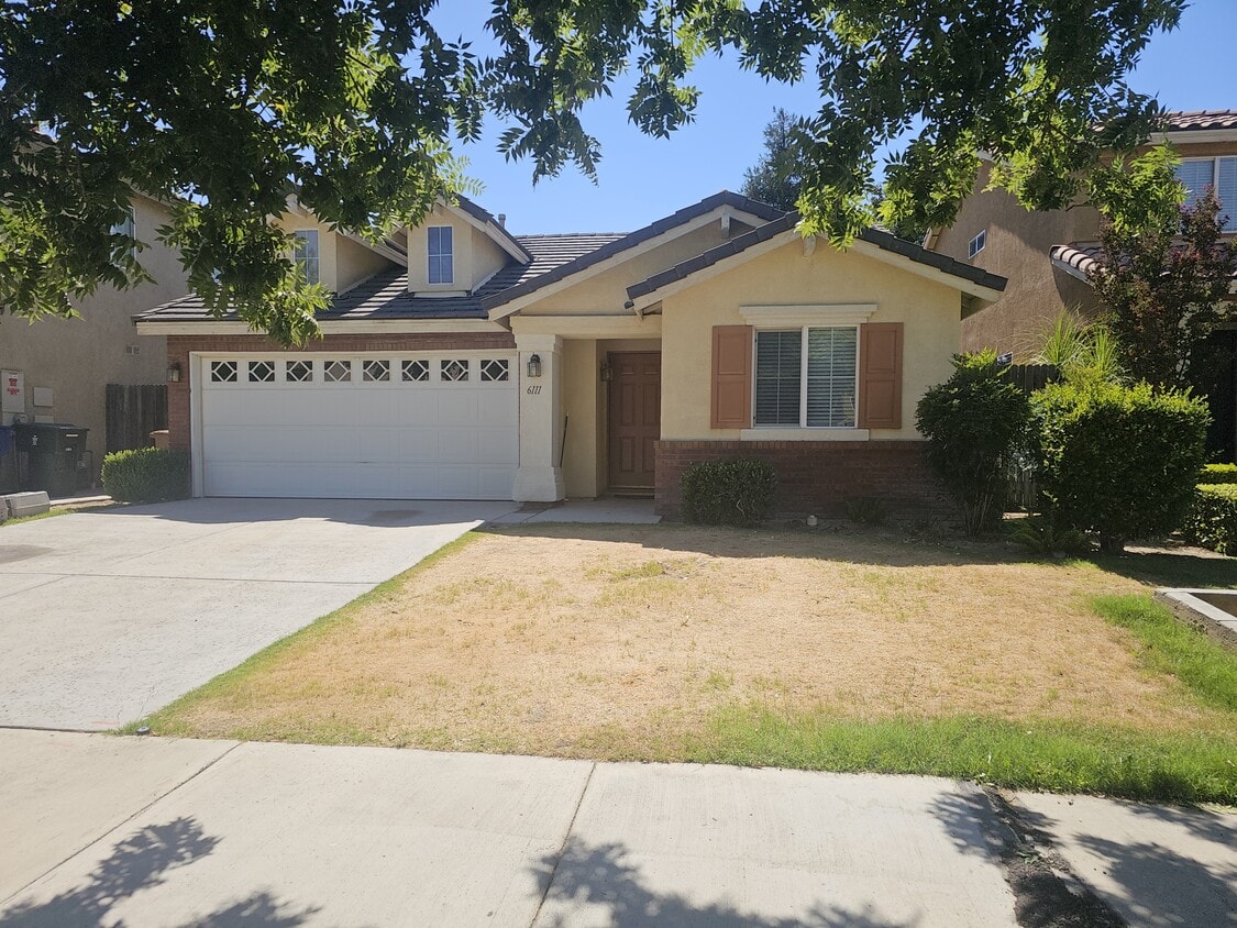 Primary Photo - 6111 Brewer Creek Dr