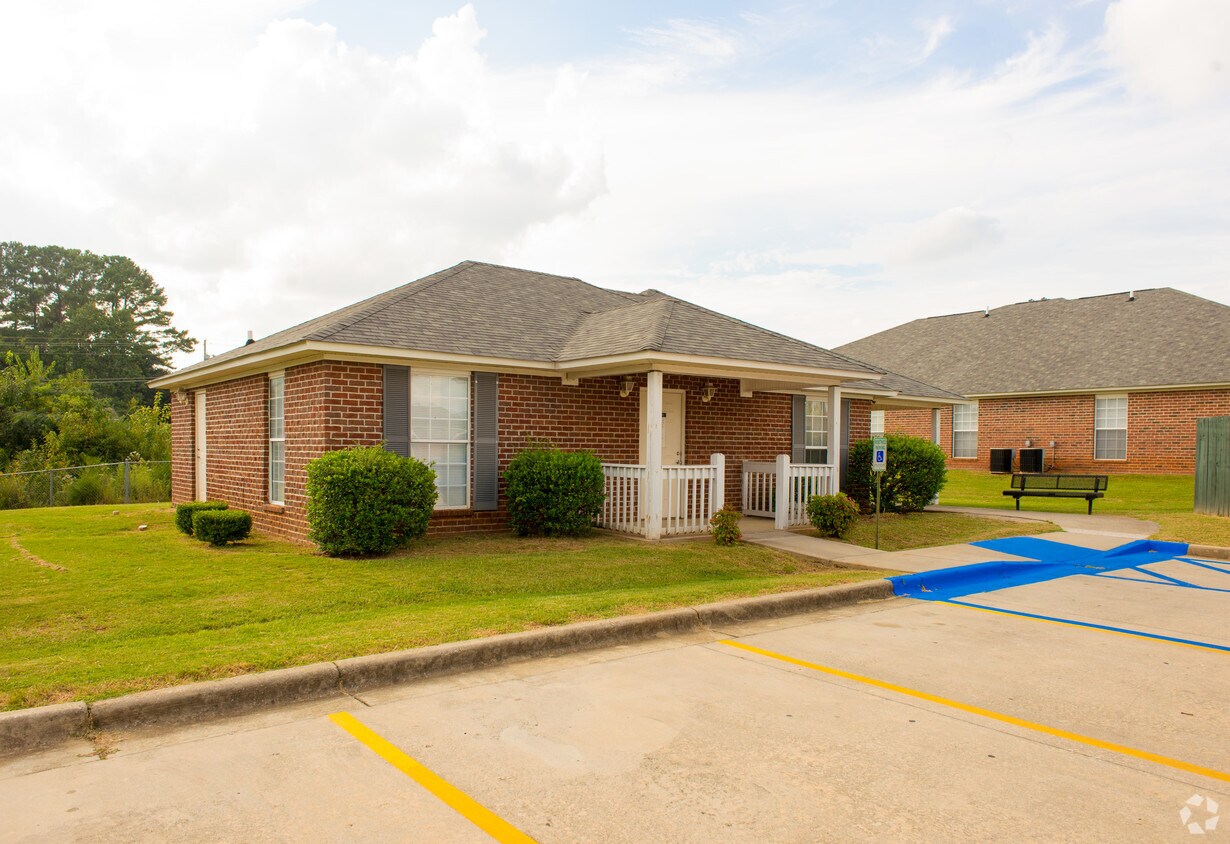 Patterson Place Apartments in Huntsville, AL
