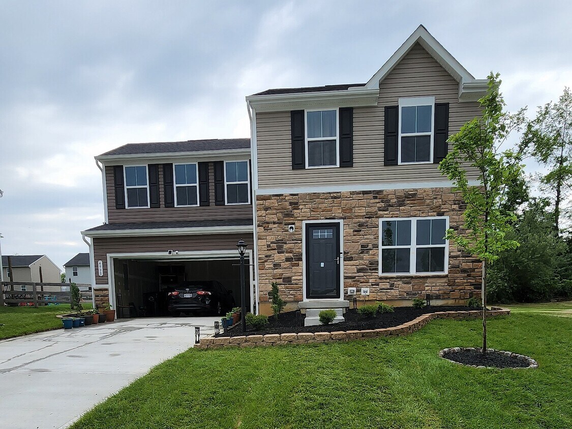 4998 Sullivans Ridge Dr, Morrow, OH 45152 House Rental in Morrow, OH