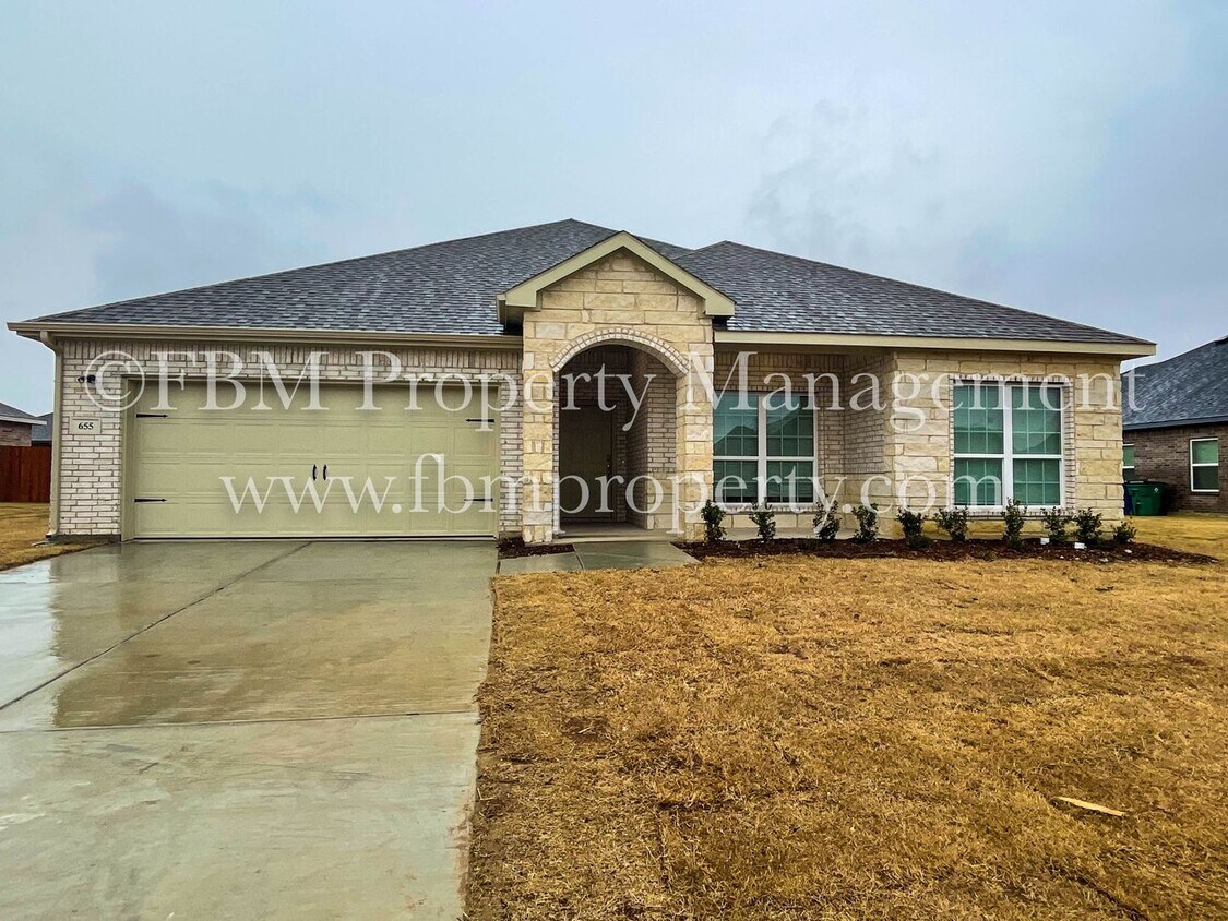Foto principal - 655 Excelsior Dr