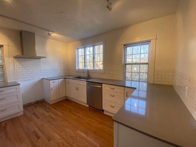 Foto del edificio - 313 Hudson St