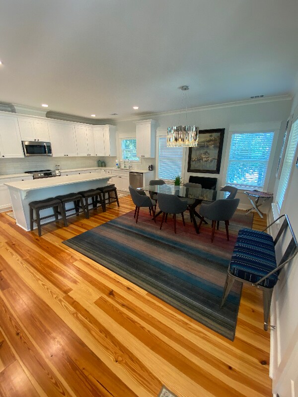 Building Photo - 115 Cedarwood Dr