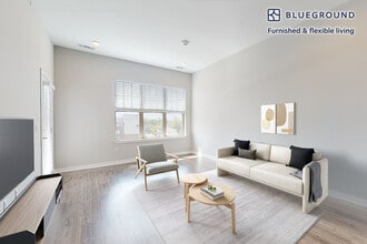 Building Photo - 332 Halstead Ave