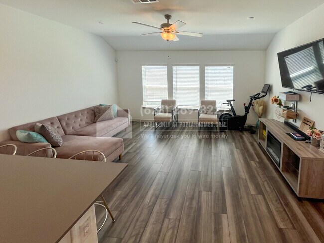 Foto del edificio - 5148 Heritage St