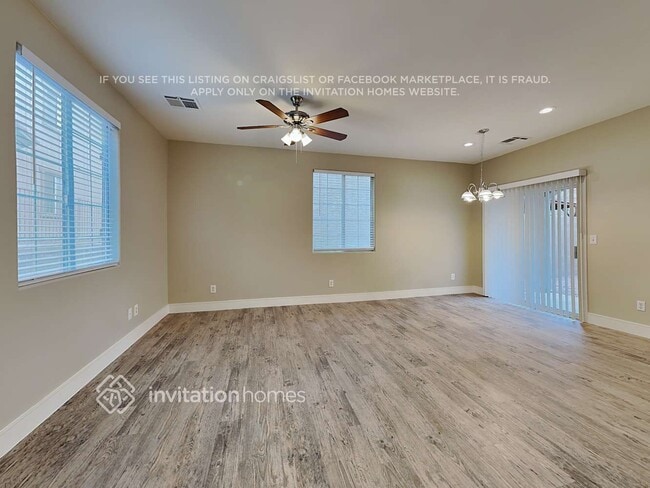 Building Photo - 7949 Crimson Point St