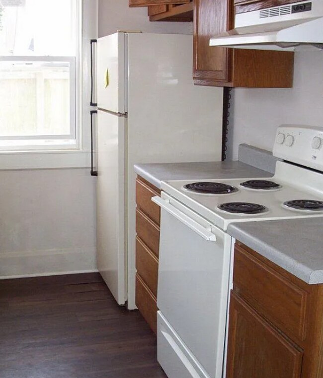 Foto del edificio - Available Now!