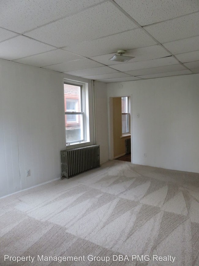 Building Photo - 809 Wharton St