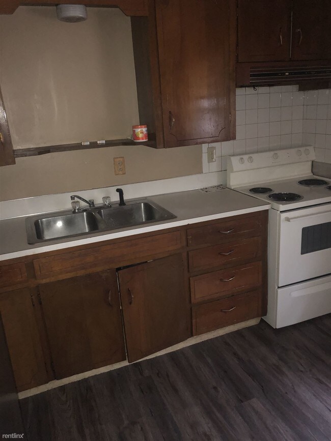 Foto del edificio - 3 br, 1 bath House - 32 Southern Oaks Drive