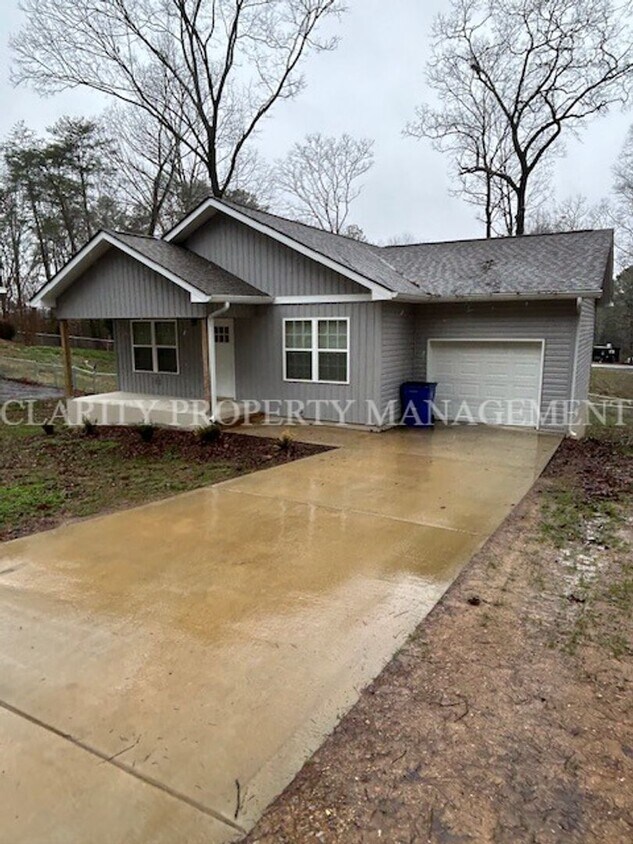 Primary Photo - Newly constructed House w/ 3 Bedroom!