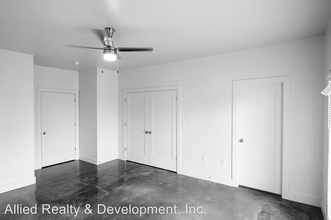 Building Photo - 1 16th Street