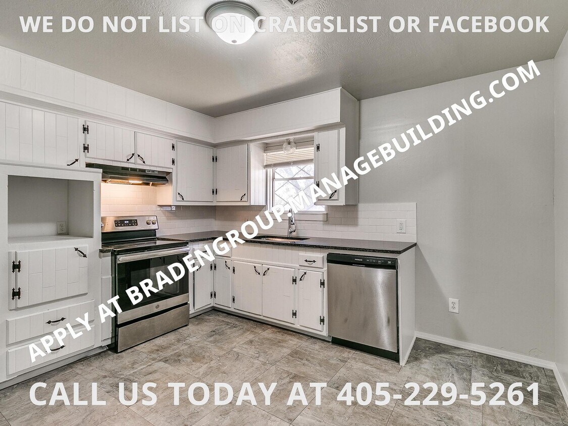 Foto principal - 1204 N Nail Pkwy