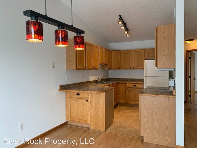 Foto del edificio - 3 br, 2 bath House - 2070 52nd St S