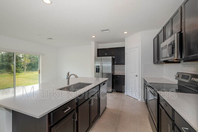 Building Photo - 1615 Diablo Cir SW