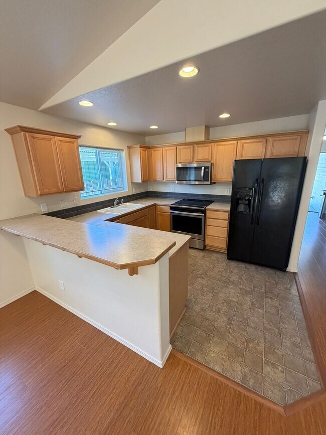 Foto del edificio - 375 Twister St NE