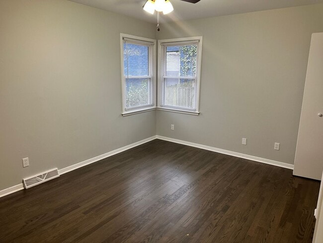 Foto del edificio - Charming Two Bedroom Duplex in Plaza Midwood!