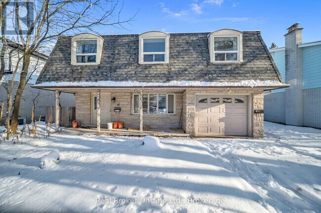 Photo du bâtiment - 61 Vanier Dr