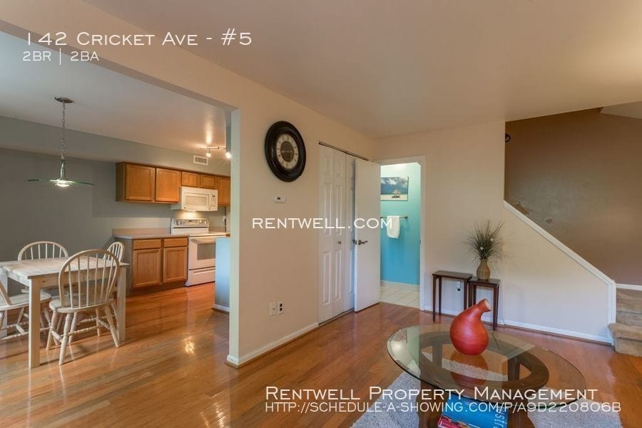 Primary Photo - 142 Cricket Ave