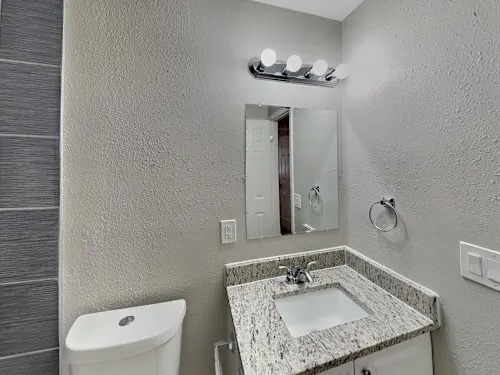 Building Photo - 2516 S Argonne St