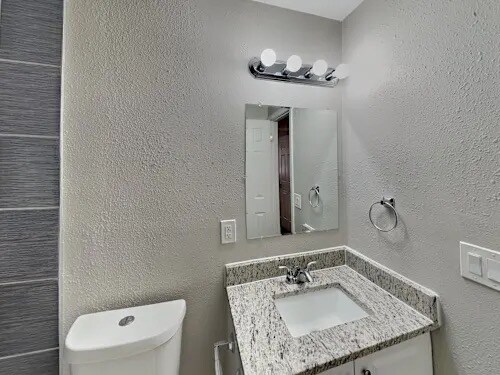 Foto del edificio - 2516 S Argonne St